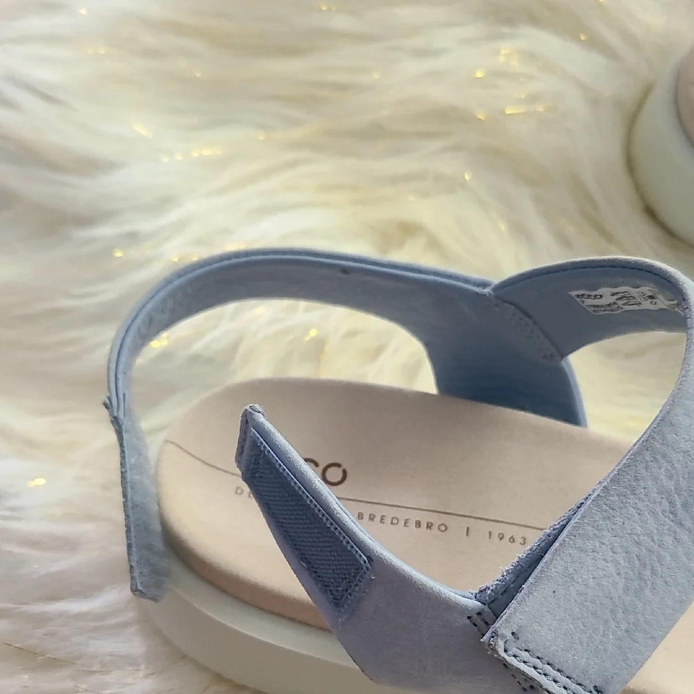 Ecco Women's Light Blue Sandals - Picture 5 of 8